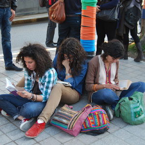 自动攻击网站工具下载